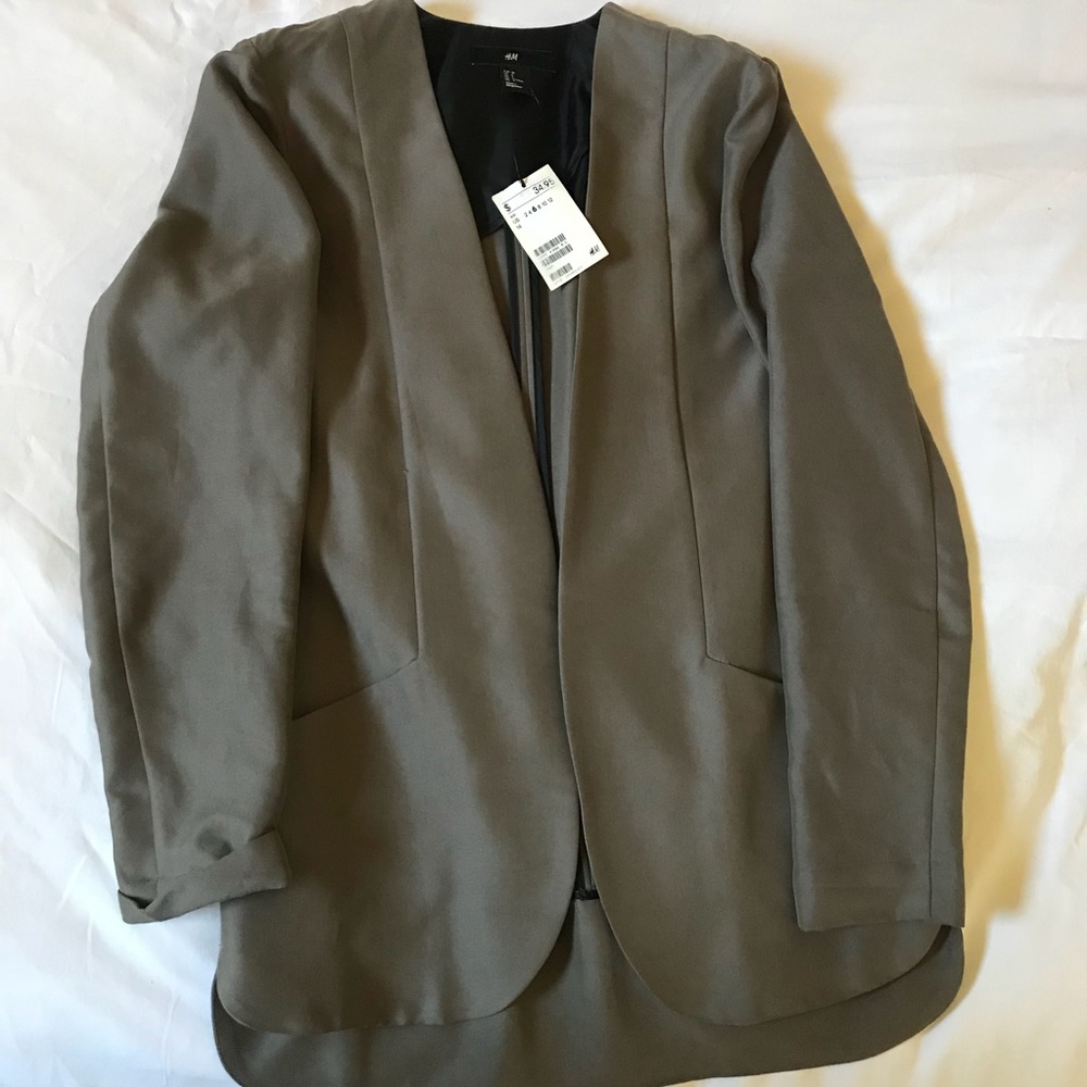 NWT H&M Tan Blazer Size 6